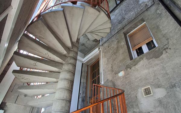 Immeuble à vendre    13 pièces •  Mazamet