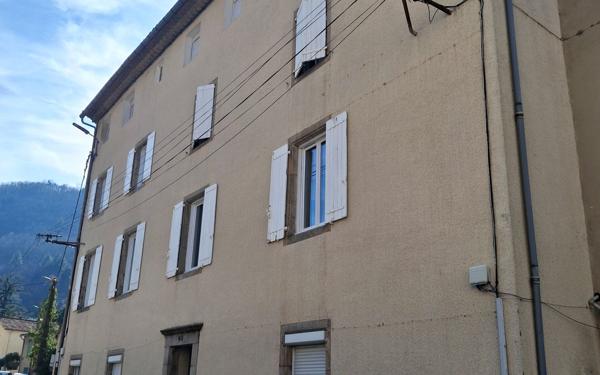Immeuble à vendre    13 pièces •  Mazamet