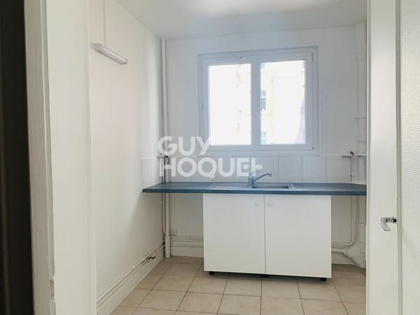 COLOMBES GARE/ 3 P.56 M²  balcon