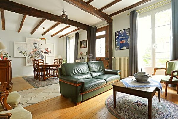 Maison Nanterre de 191 m² au sol €849 000 ** - Référence 15261