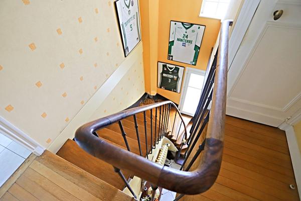 Maison Nanterre de 191 m² au sol €849 000 ** - Référence 15261