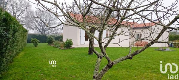 Maison de village 5 pièces de 120 m² à La Chevrolière (44118)