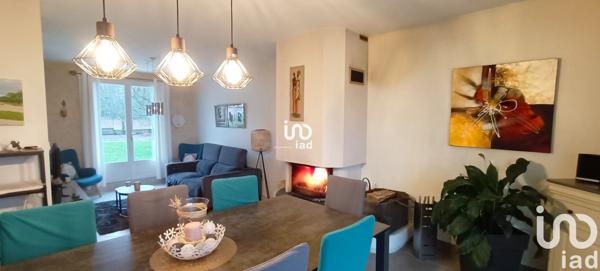 Maison de village 5 pièces de 120 m² à La Chevrolière (44118)