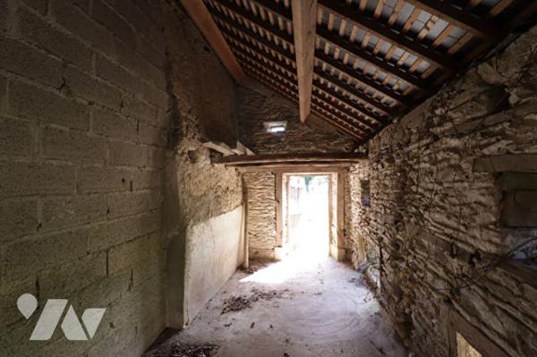 Grange à rénover Cesson Sevigné  avec dépendance