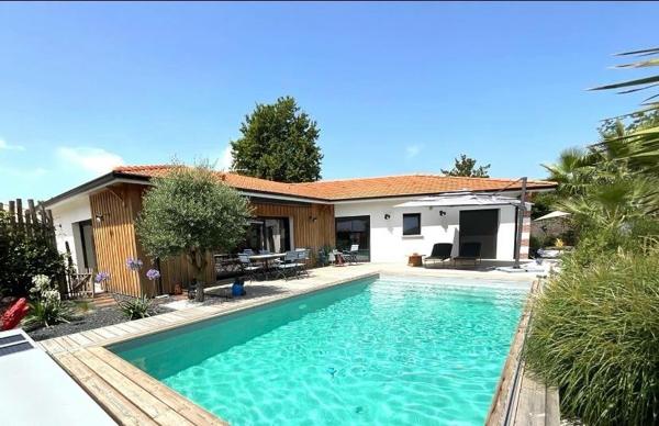 GUJAN-MESTRAS VILLA PLAIN-PIEDS 147m² GARAGE PISCINE