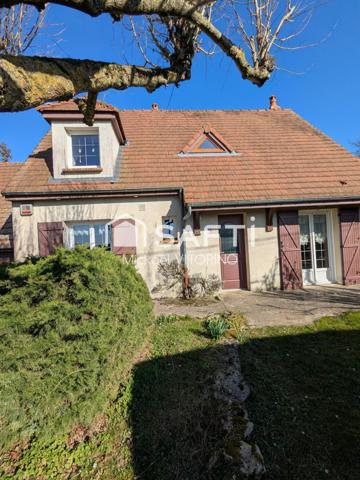 Havre de paix avec vue, terrain arboré, proche commodités