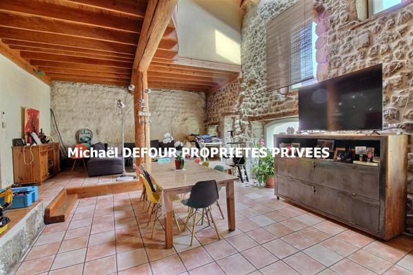 Bas-en-Basset 43210 Maison en pierre 177 m² 5 chambres