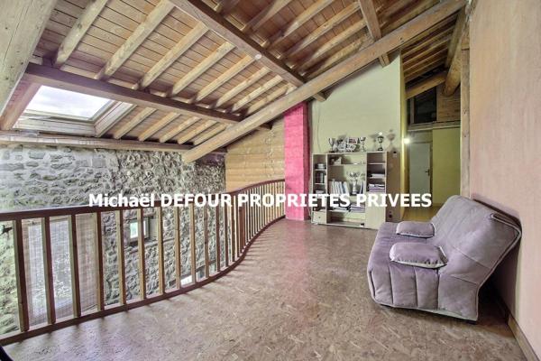 Bas-en-Basset 43210 Maison en pierre 177 m² 5 chambres