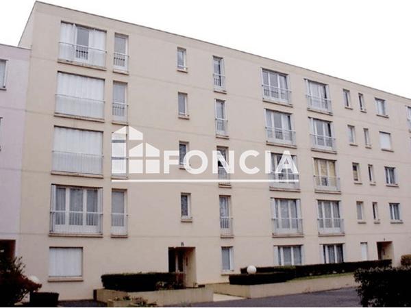 Location Studio 34.39 m² - 29G RUE DU GRAND FAUBOURG Chartres 28000