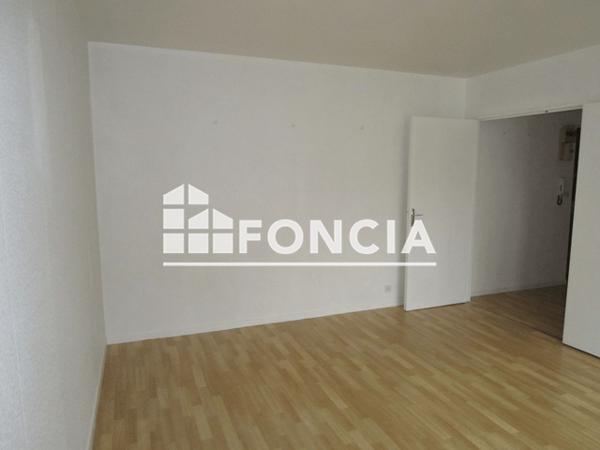 Location Studio 34.39 m² - 29G RUE DU GRAND FAUBOURG Chartres 28000