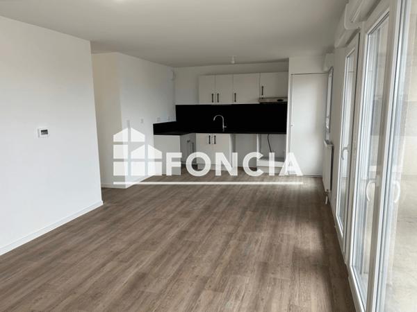Location Appartement 3 pièces 64.43 m² - 3A RUE DU MARECHAL LECLERC Luisant 28600
