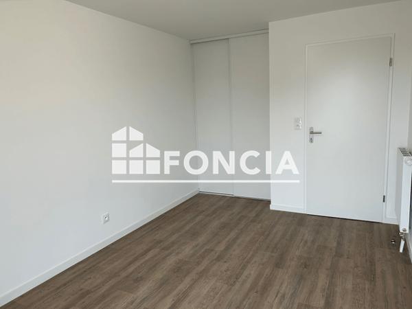 Location Appartement 3 pièces 64.43 m² - 3A RUE DU MARECHAL LECLERC Luisant 28600