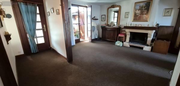 Maison à vendre à Vatan dans l'Indre (36150), ref : 11813/1501