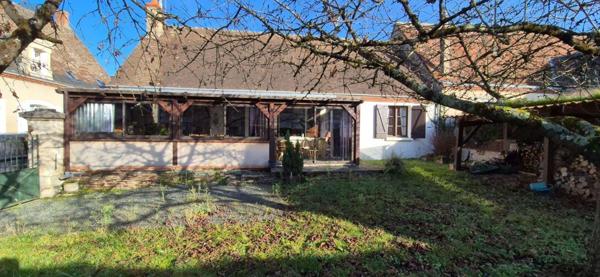 Maison à vendre à Vatan dans l'Indre (36150), ref : 11813/1501
