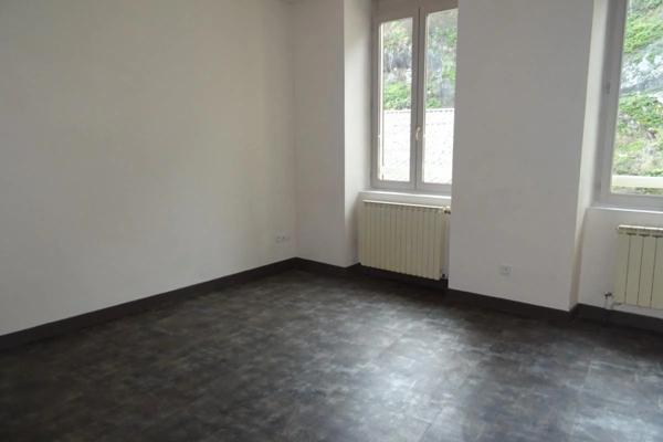 Appartement à louer à Tournon-sur-Rhône (07300)