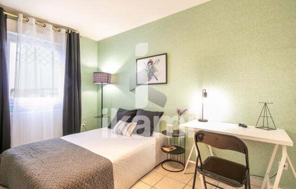 APPARTEMENT T4 AVEC BALCON + PLACE DE PARKING + CAVE