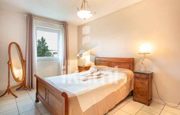 APPARTEMENT T4 AVEC BALCON + PLACE DE PARKING + CAVE