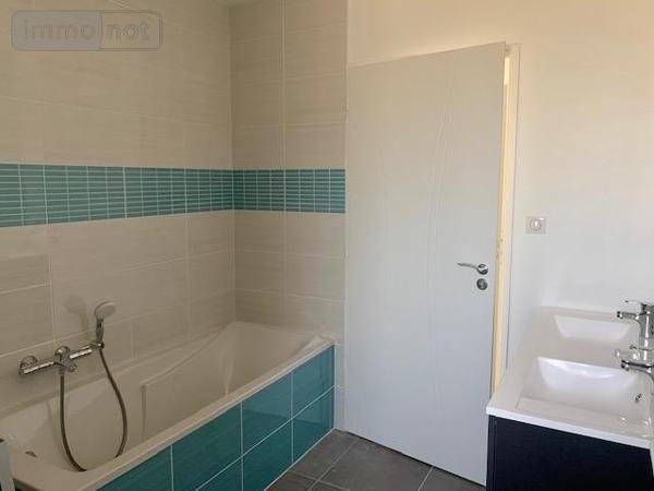 Maison à louer à Grièges dans l'Ain (01290), ref : 008/2152