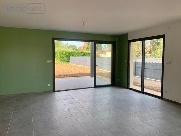 Maison à louer à Grièges dans l'Ain (01290), ref : 008/2152