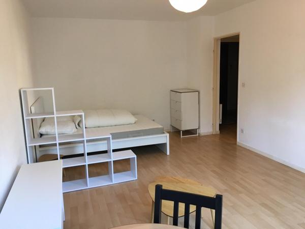 Appartement à MERIGNAC, 33700 - 1 pièce 31m²