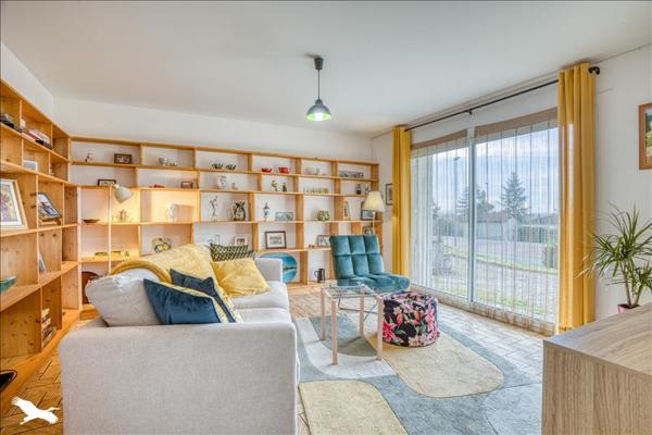 Maison à vendre |  Virazeil |  7 pièces | 200 m²