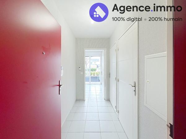 À vendre - T2, 2 pièces situé à Saint-Cyr-sur-Loire (37540)