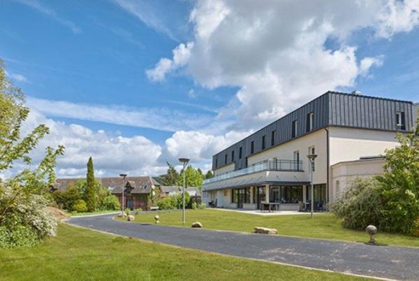 INVESTISSEMENT LOCATIF – BROSVILLE – Résidence EHPAD Les Feuillans - 7,01 % de rentabilité