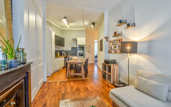 Appartement à vendre    3 pièces • 63,16 m2 Lyon 3