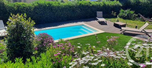 Maison à vendre  6 pièces - 111 m2 SIX FOURS LES PLAGES - 83