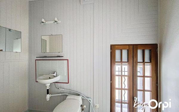 Maison à vendre    3 pièces • 84 m2 Saint-Éloy-les-Mines