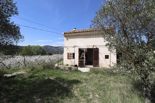 Maison à Malaucène 2 pièces 48 m2 avec plus de 1,6 hectares