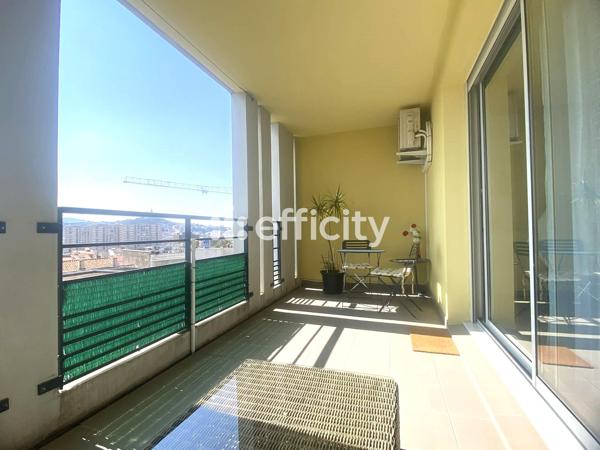 Appartement
         1 pièce
        - 49 m² Exclusivité 160 000 € *