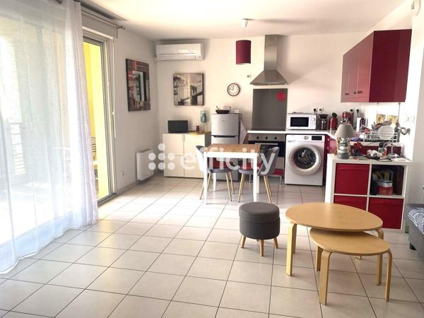 Appartement
         1 pièce
        - 49 m² Exclusivité 160 000 € *