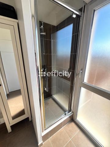 Appartement
         1 pièce
        - 49 m² Exclusivité 160 000 € *
