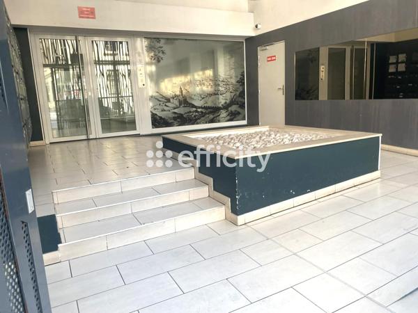 Appartement
         1 pièce
        - 49 m² Exclusivité 160 000 € *