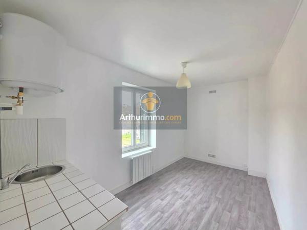 Vente                                                      Immeuble
                        
                     7 pièces                                         à Sarcelles