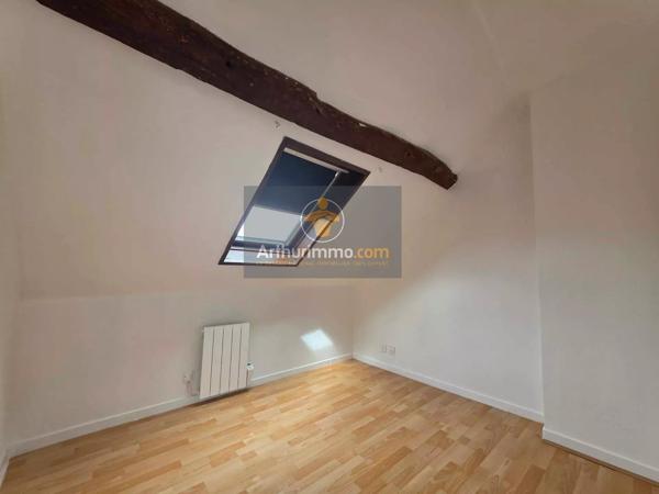 Vente                                                      Immeuble
                        
                     7 pièces                                         à Sarcelles
