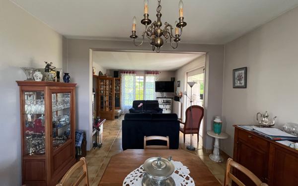 Maison à vendre    4 pièces • 136,85 m2 Saint-Yrieix-la-Perche