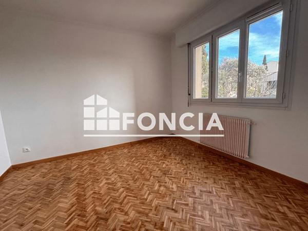 Location Appartement 4 pièces 77.7 m² - 372 AVENUE LOUIS BOZZO Toulon 83000