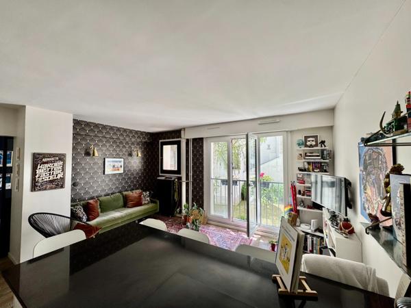 Paris 19e – Laumière – Lumineux 2 pièces de 41 m² au calme sur jardin