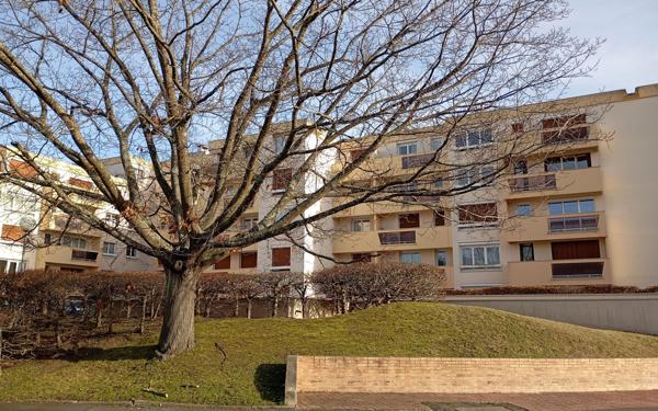 Appartement à louer    2 pièces • 49,74 m2 Vaires-sur-Marne
