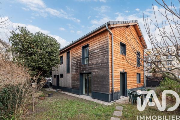Maison à vendre 6 pièces 106 m² Grenoble