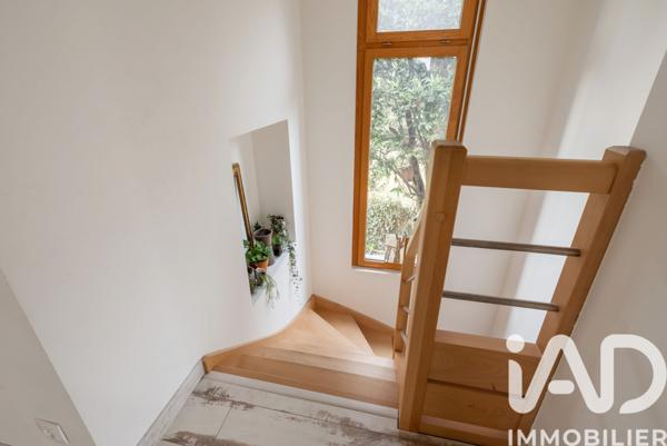 Maison à vendre 6 pièces 106 m² Grenoble