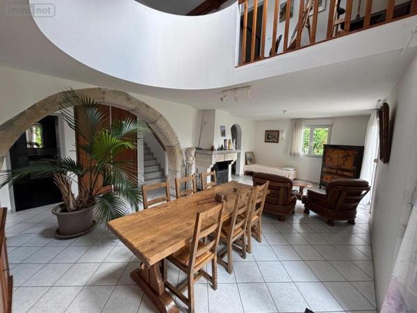 Maison à vendre à Mathay dans le Doubs (25700), ref : 25054-1733