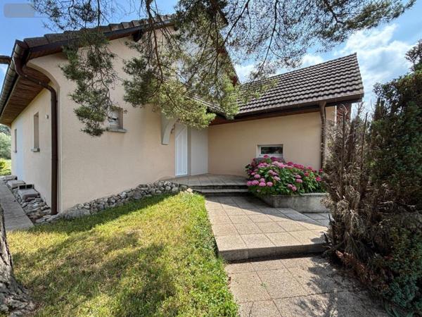 Maison à vendre à Mathay dans le Doubs (25700), ref : 25054-1733