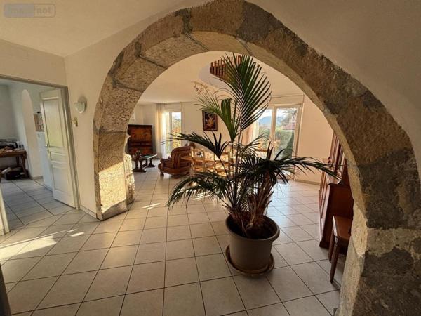 Maison à vendre à Mathay dans le Doubs (25700), ref : 25054-1733