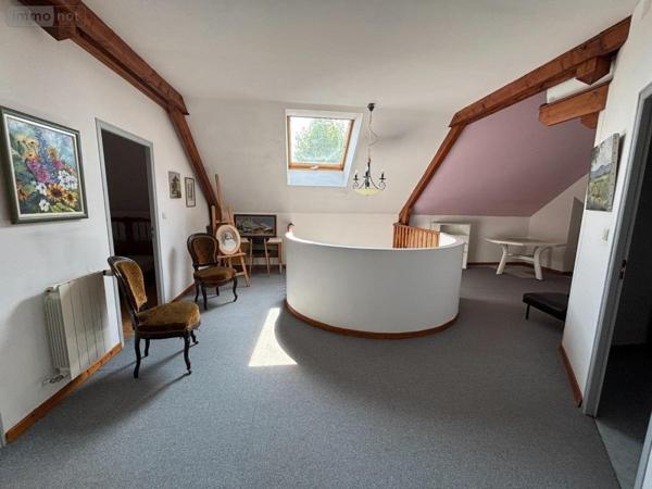 Maison à vendre à Mathay dans le Doubs (25700), ref : 25054-1733