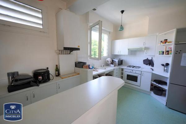 Appartement à louer 3 pièces 74.54m²