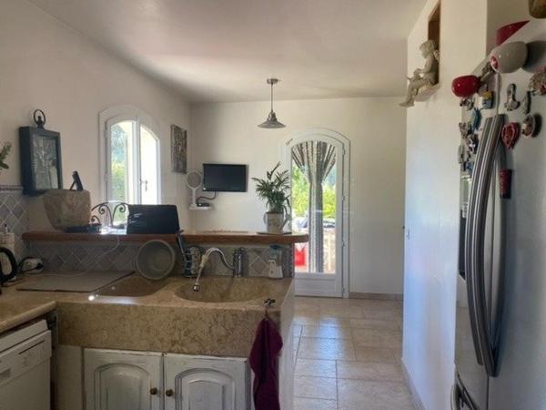 JOLIE MAISON PROVENCALE DE 5 PIECES