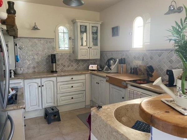 JOLIE MAISON PROVENCALE DE 5 PIECES